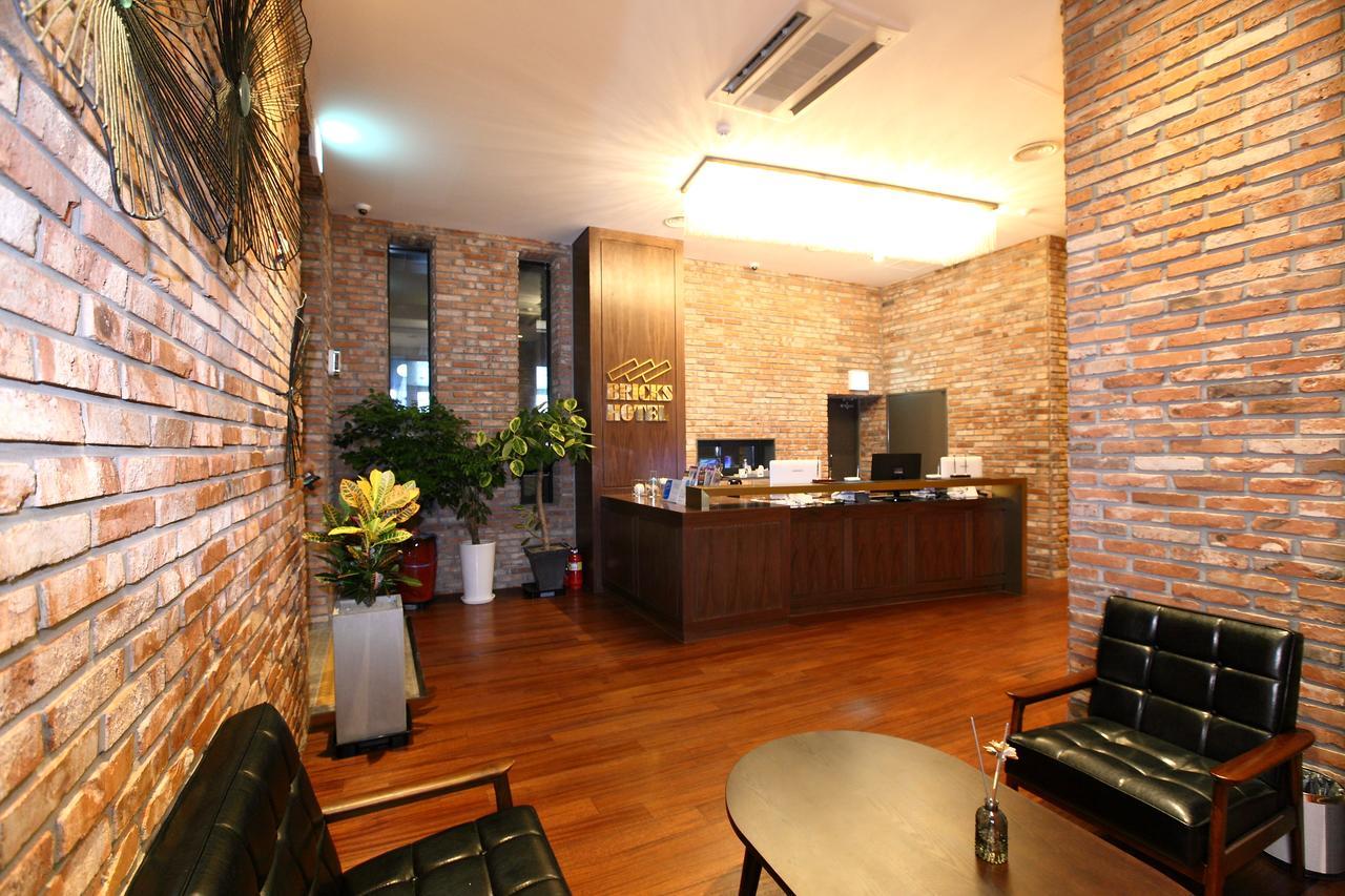 Bricks Hotel Seoul Exterior foto